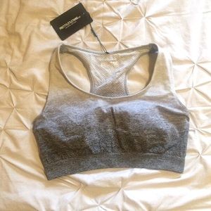 NWT Pretty Little Thing gray ombré sports bra